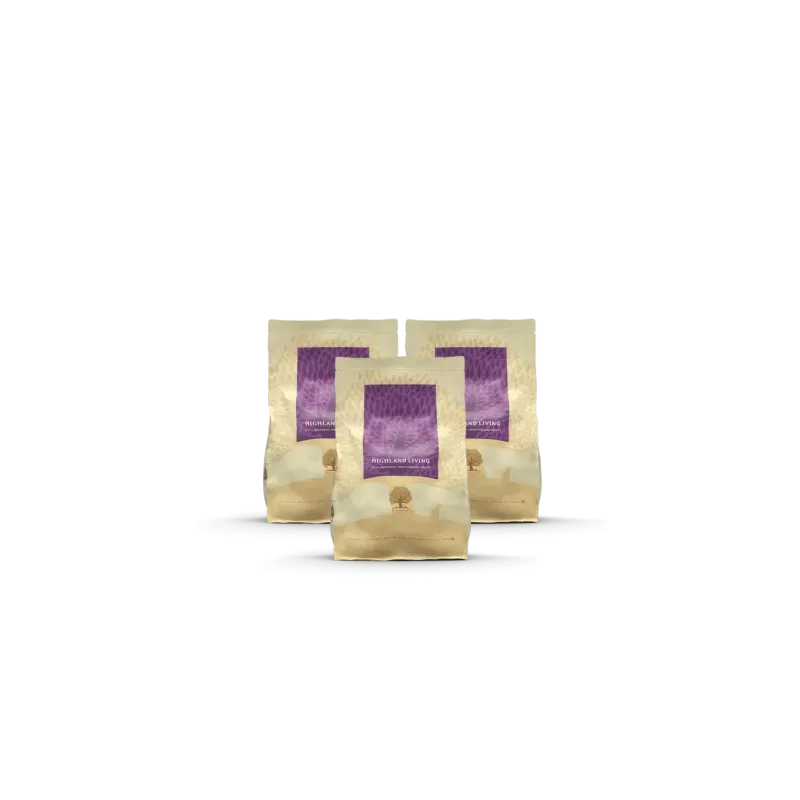 Croquette pour petit chien  HIGHLAND LIVING en LOT de 3 x 2.5kg